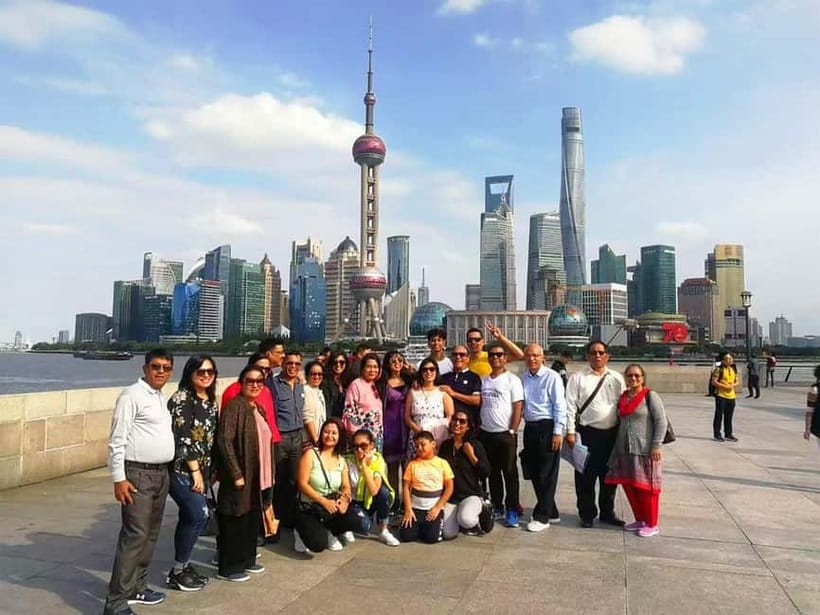 Yu Garden, Old Street, Bund & Zhujiajiao Water Town Bus Tour - Chenghuang Miao Old Street: temple-quarter energy without the guesswork (10:40 to 11:40)