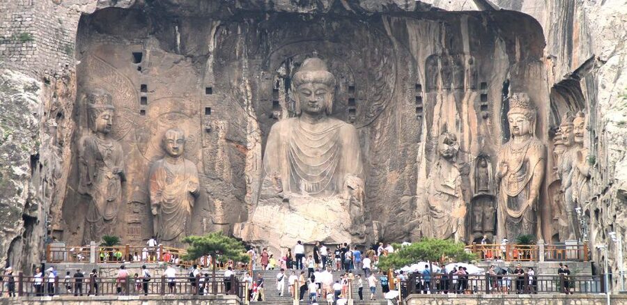 Zhengzhou: Private Tour to Shaolin Temple & Longmen Grottoes - Key things that make this tour worth your time