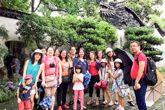 Zhujiajiao Water Town and Shanghai Highlights Private Trip - Yu Garden and Old Street: Ming-style garden, Qing-era lanes